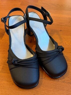 Highlights Classic Black Ankle-Strap Heels